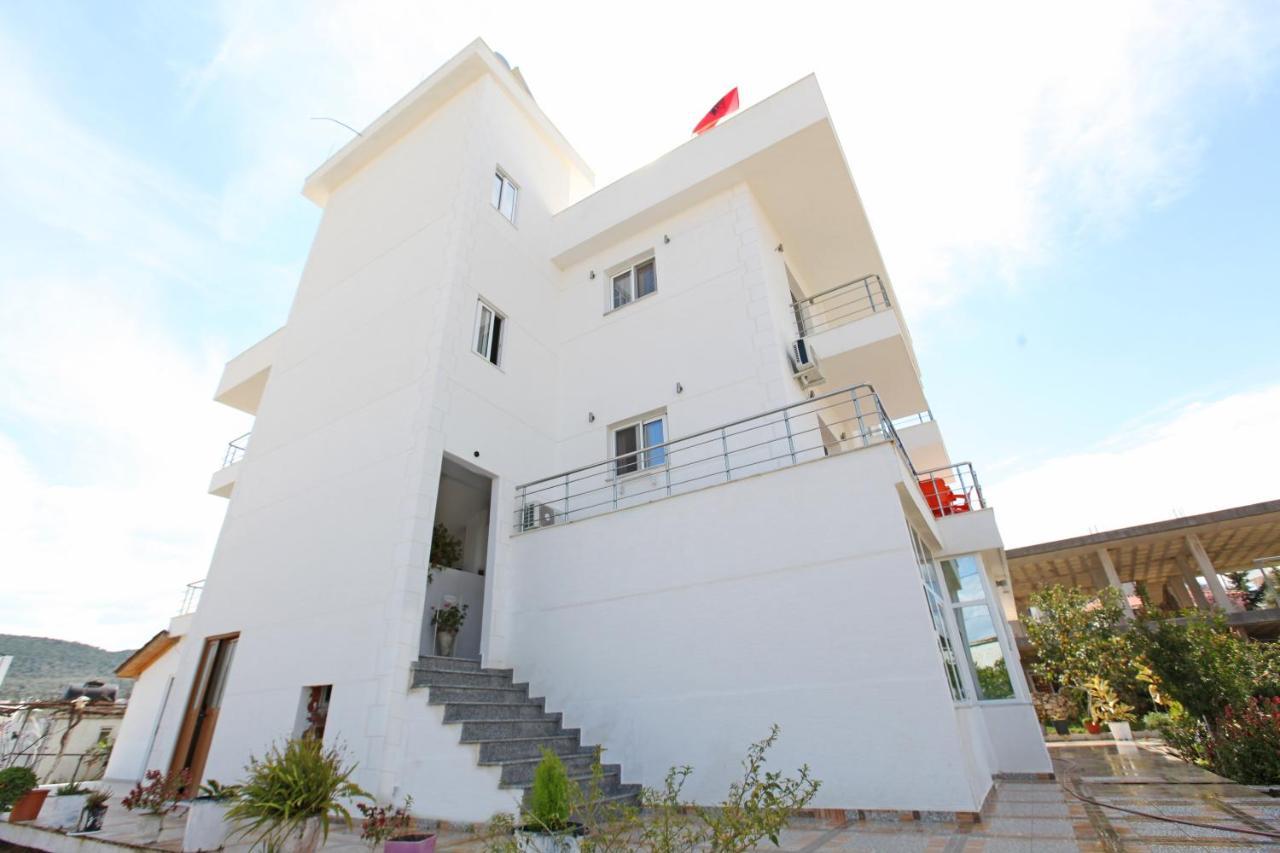 Vila Dodaj Ksamil Buitenkant foto